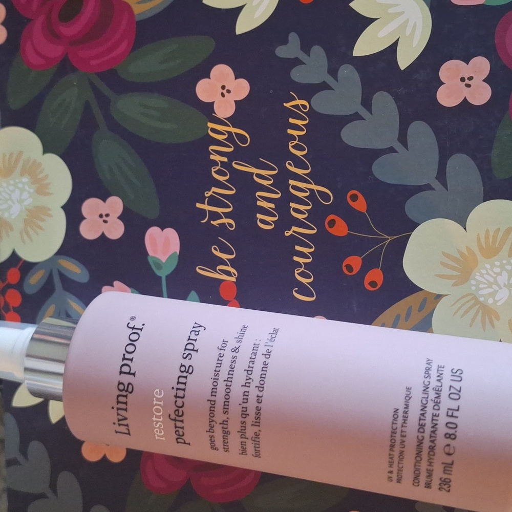 Living Proof Restore Perfecting Spray